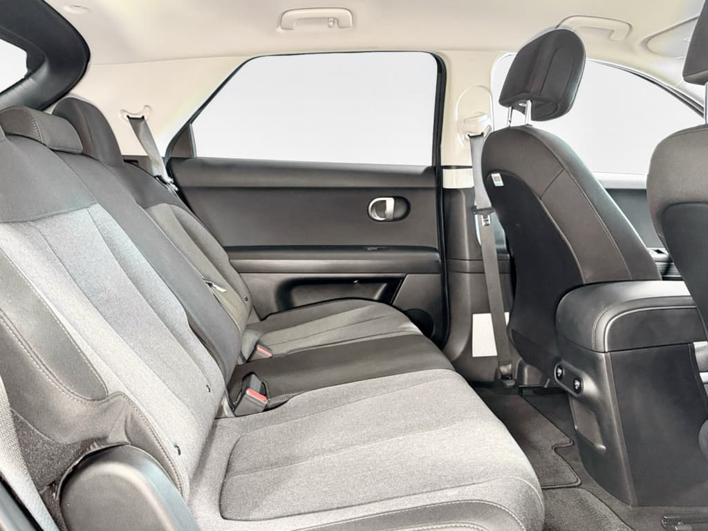 2024 Hyundai IONIQ 5 view 21