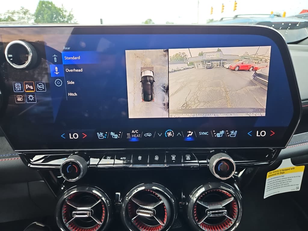 2024 Chevrolet Blazer EV view 14