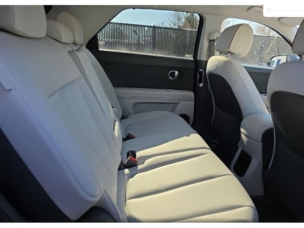 2024 Hyundai IONIQ 5 view 6