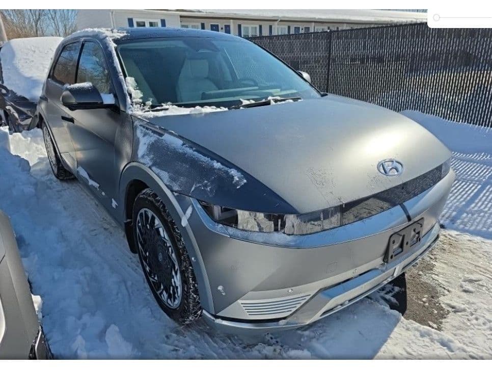 2024 Hyundai IONIQ 5 view 2