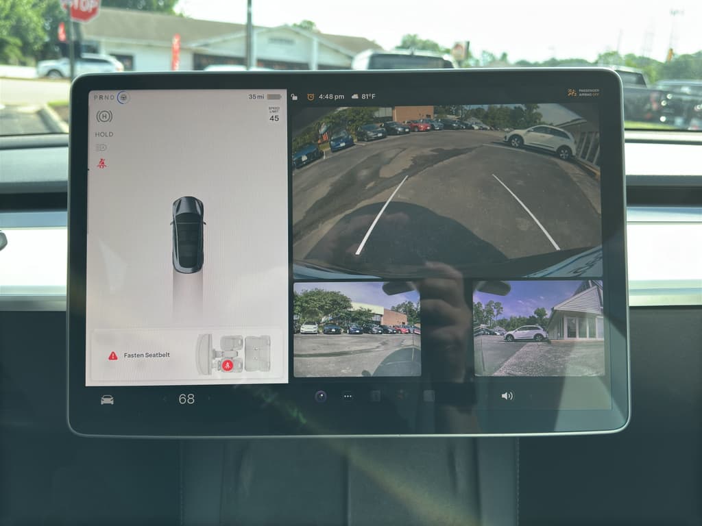 2022 Tesla Model 3 view 11