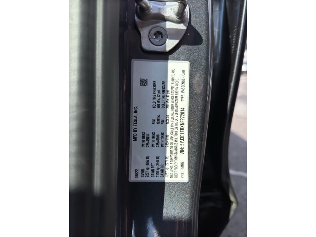 2022 Tesla Model 3 view 20