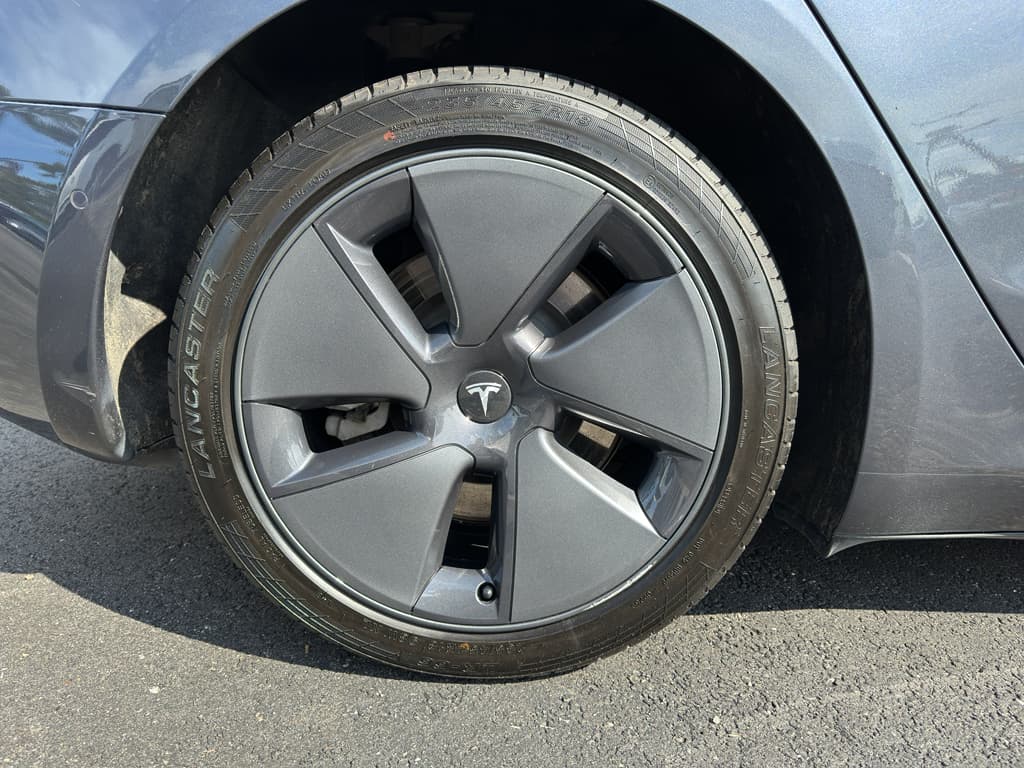 2022 Tesla Model 3 view 24