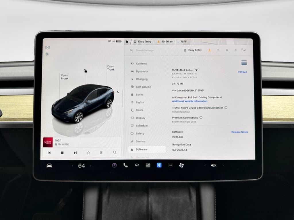 2024 Tesla Model Y view 11