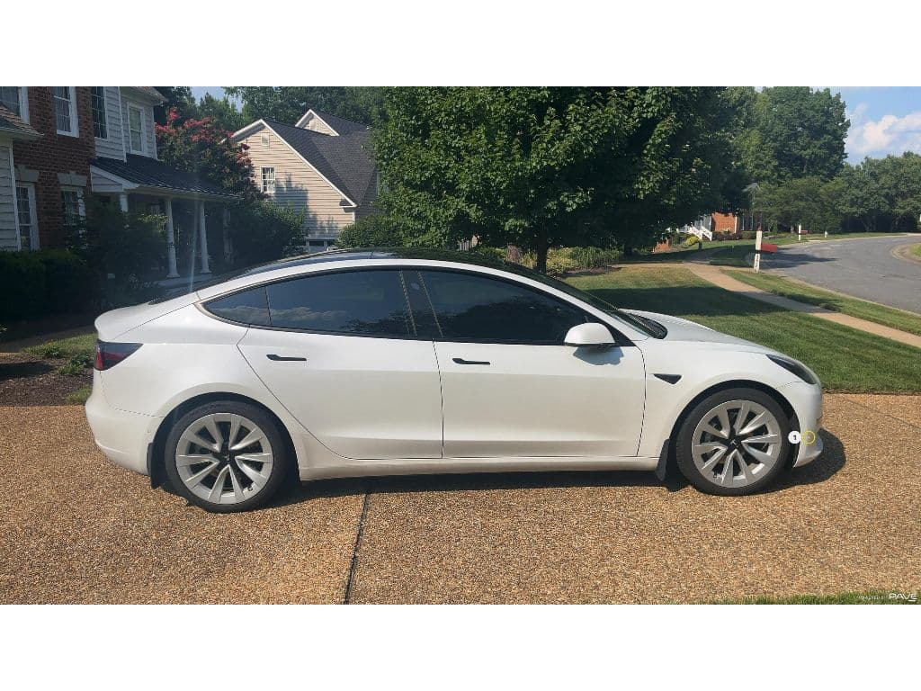 2022 Tesla Model 3 view 3
