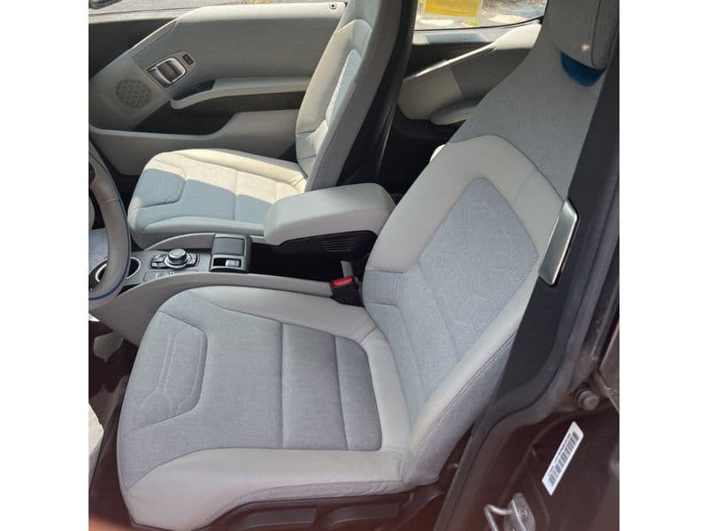 2014 BMW i3 view 4