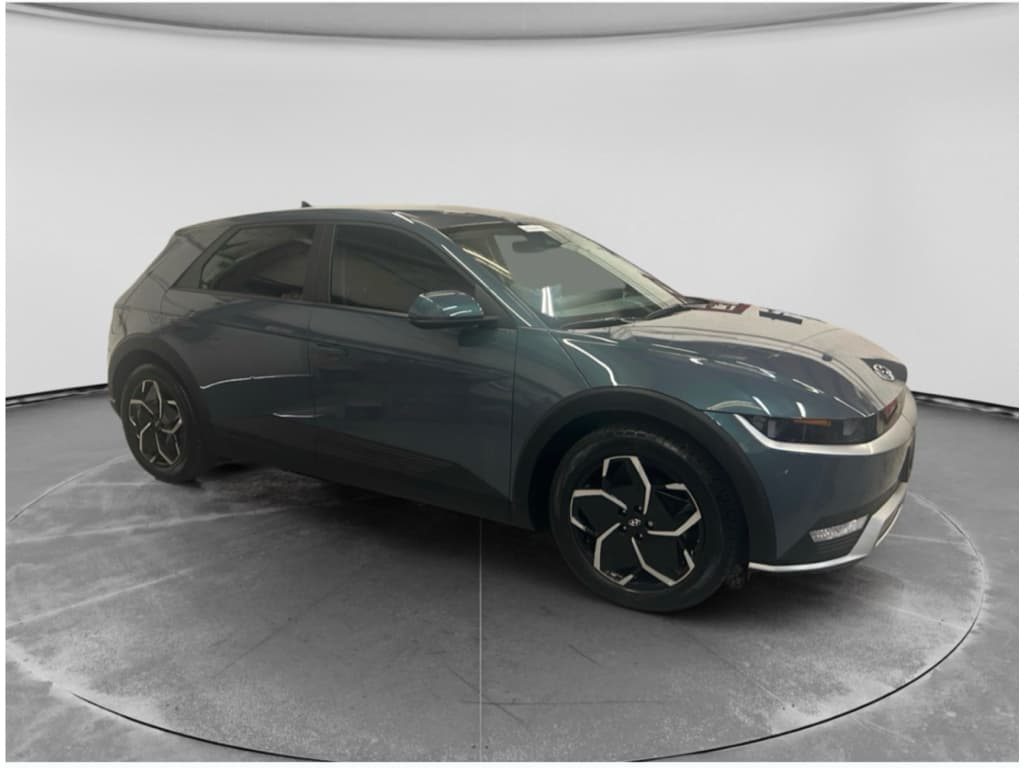 2024 Hyundai IONIQ 5 view 3