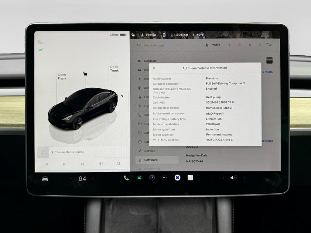 2022 Tesla Model 3 view 13