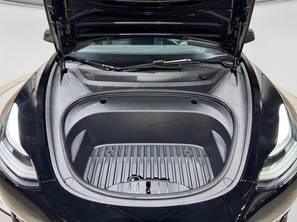 2022 Tesla Model 3 view 24