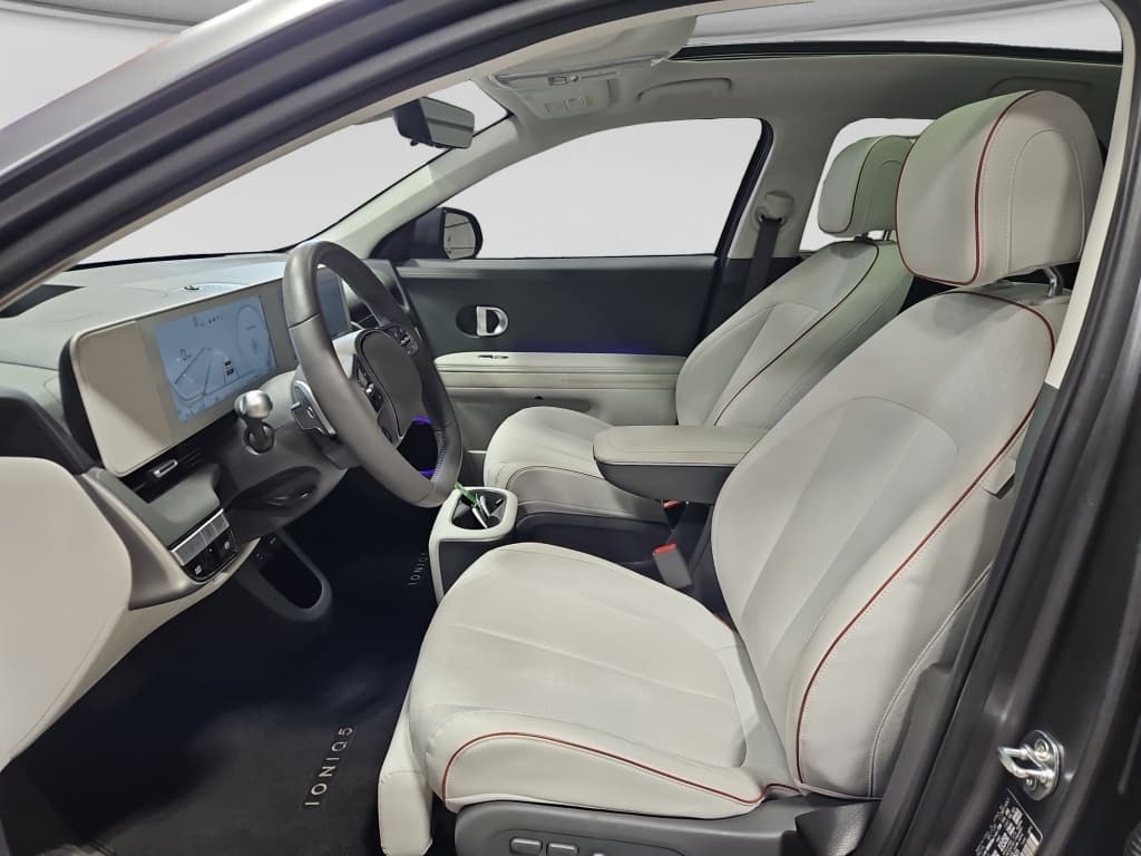 2024 Hyundai IONIQ 5 view 18