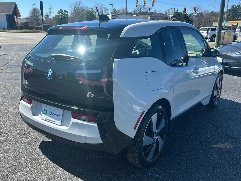 2015 BMW i3 view 3