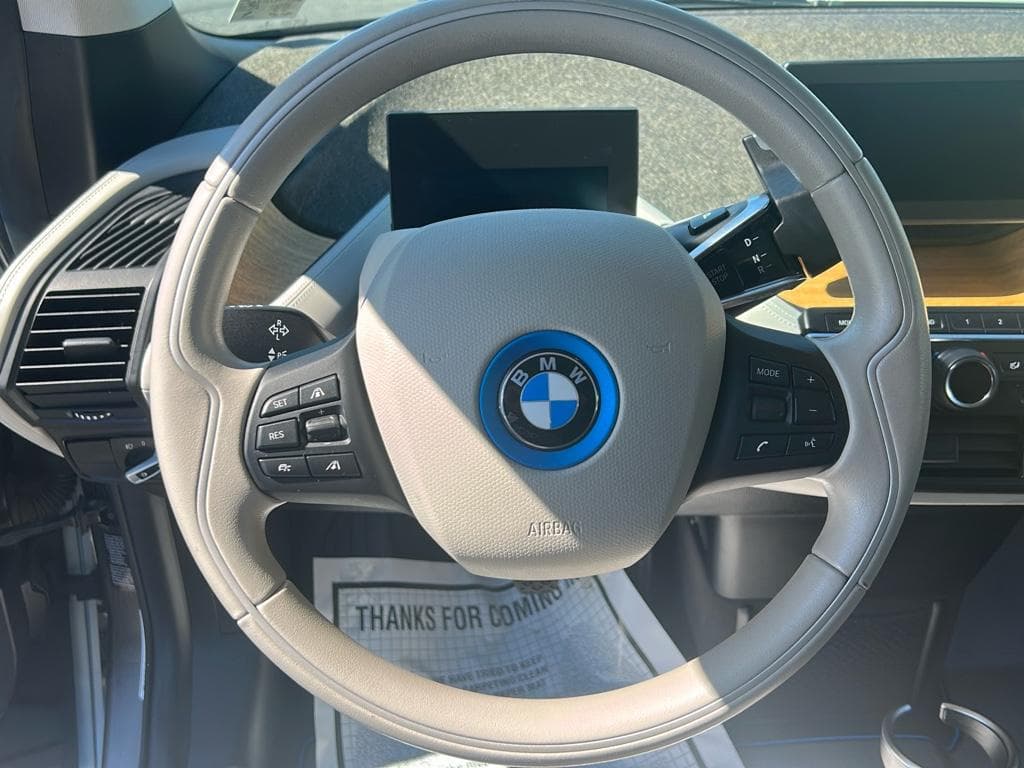 2015 BMW i3 view 7
