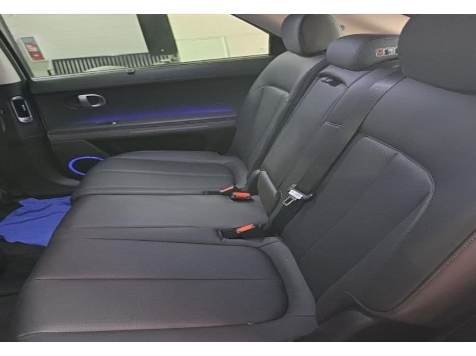 2024 Hyundai IONIQ 5 view 6