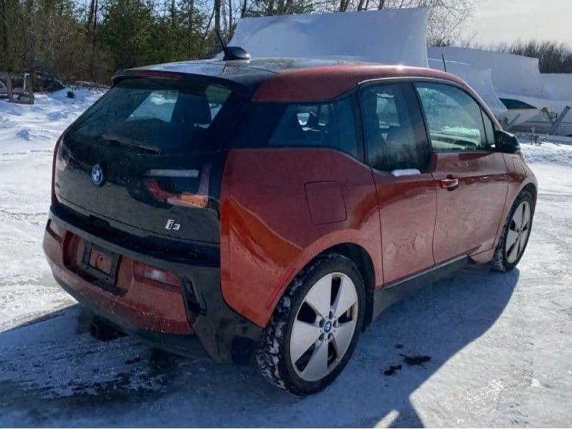 2015 BMW i3 view 3