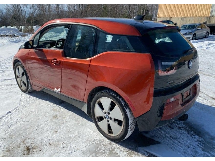 2015 BMW i3 view 4