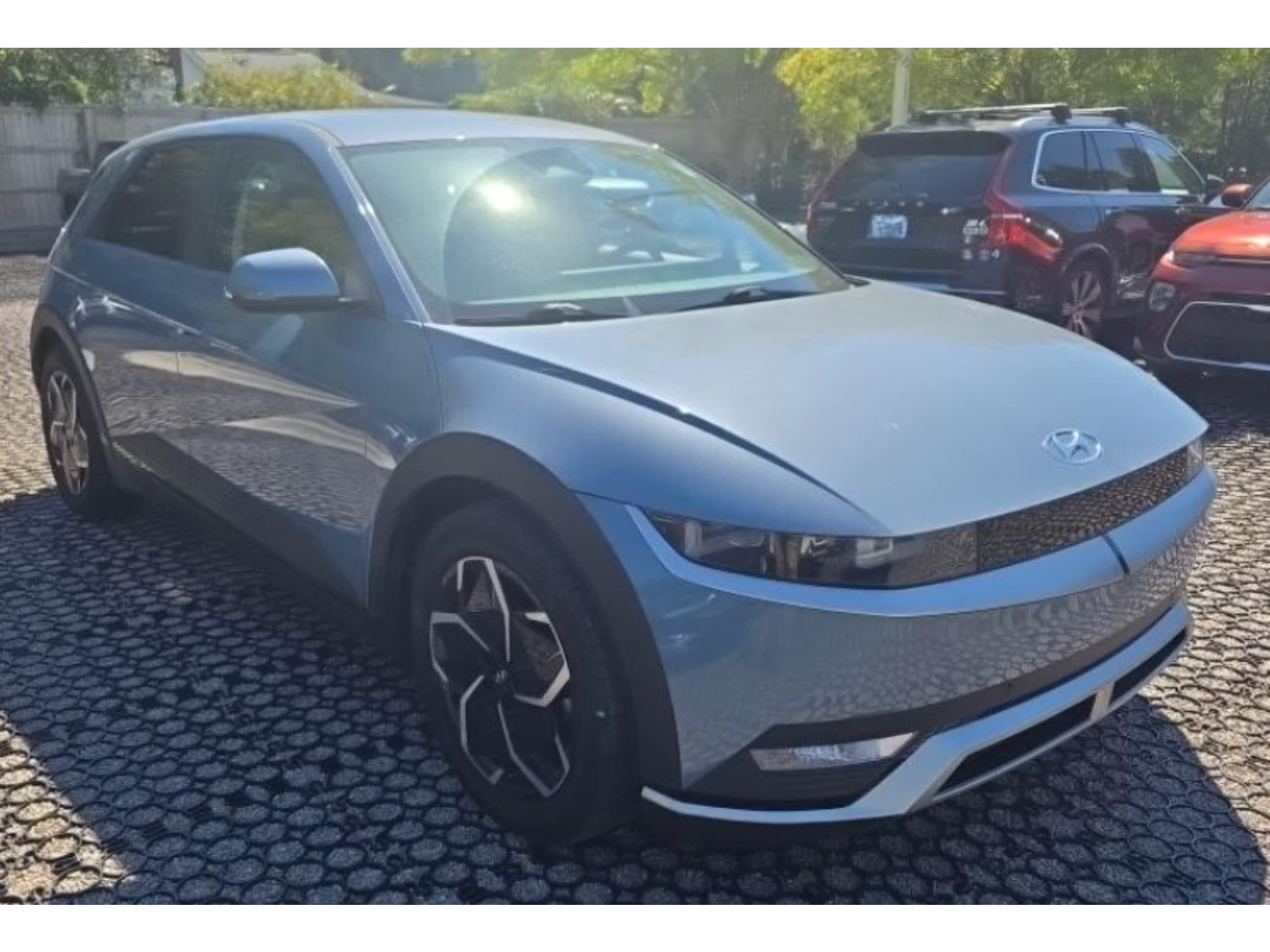 2024 Hyundai IONIQ 5 view 2