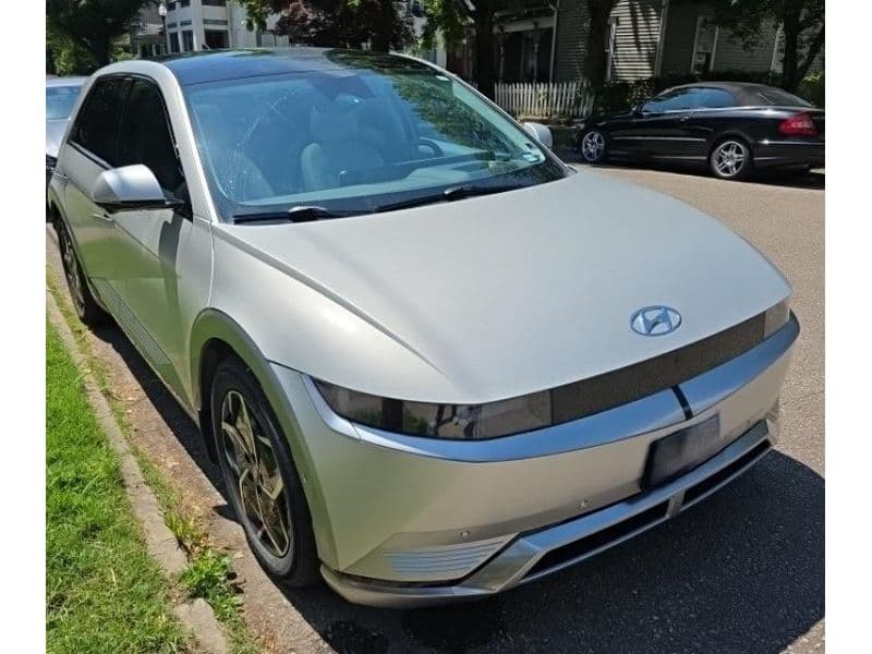 2024 Hyundai IONIQ 5 view 2