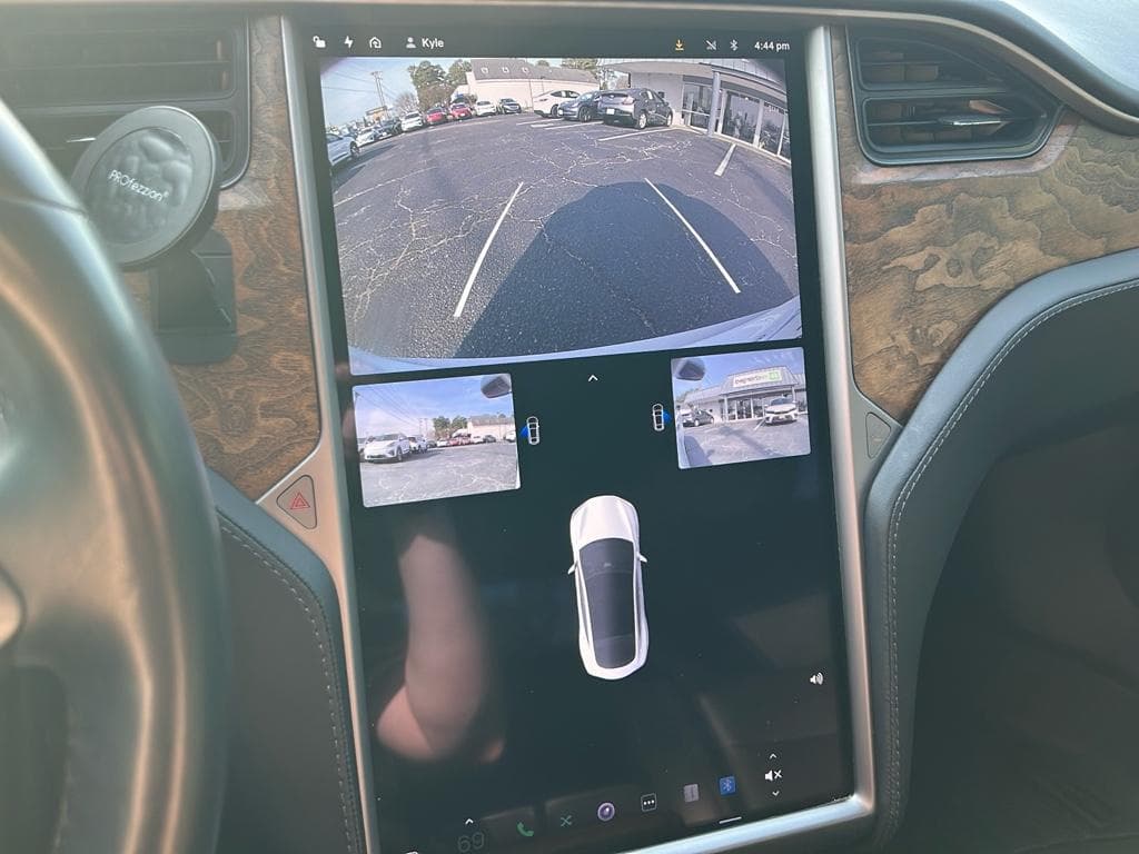 2018 Tesla Model S view 10