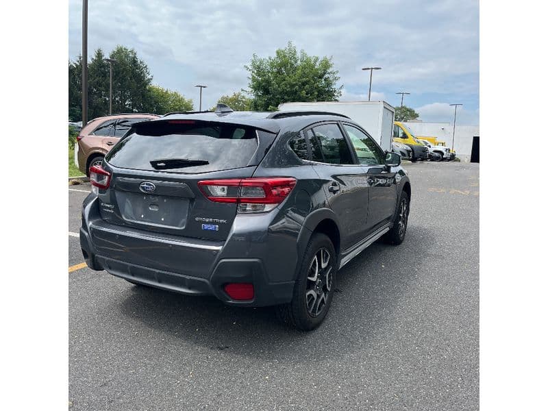 2022 Subaru Crosstrek view 3
