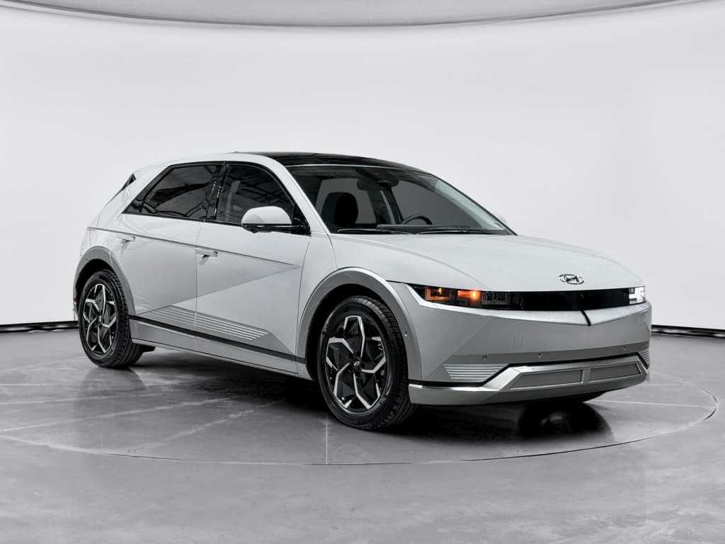 2024 Hyundai IONIQ 5 view 4