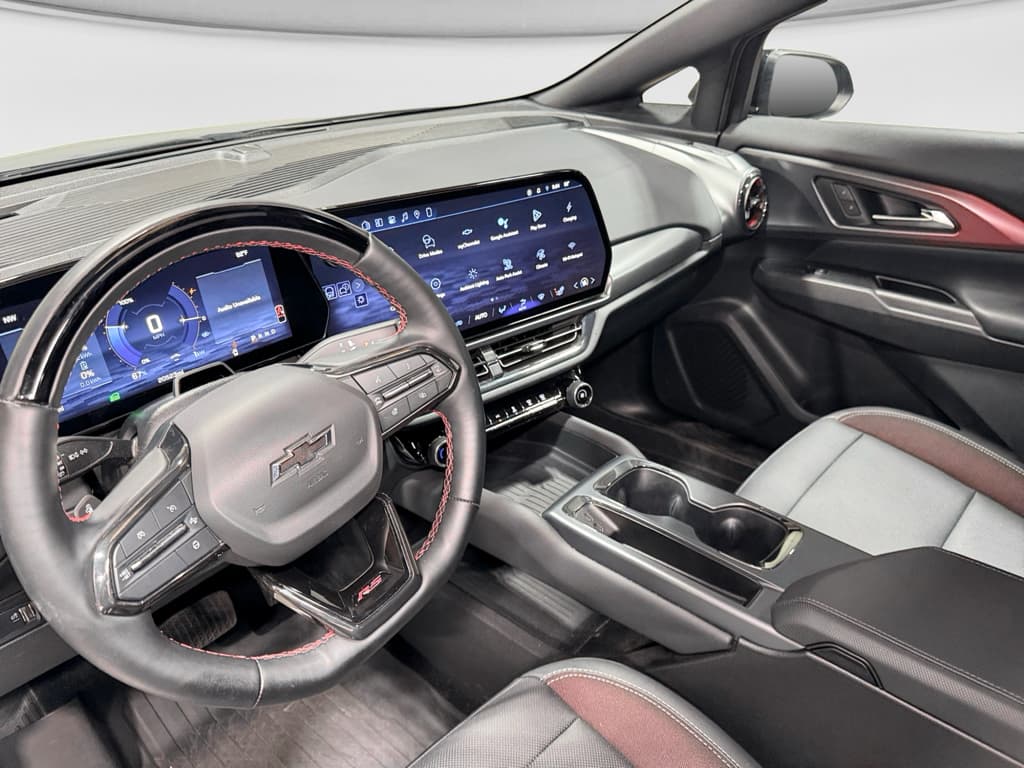 2024 Chevrolet Equinox EV view 16