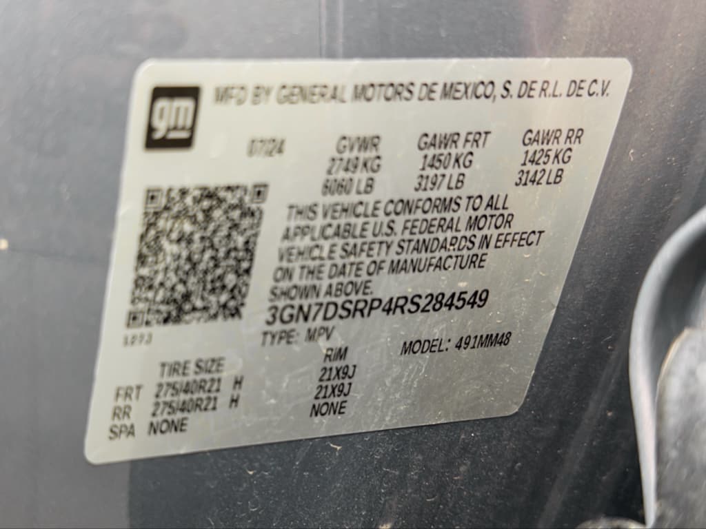 2024 Chevrolet Equinox EV view 25