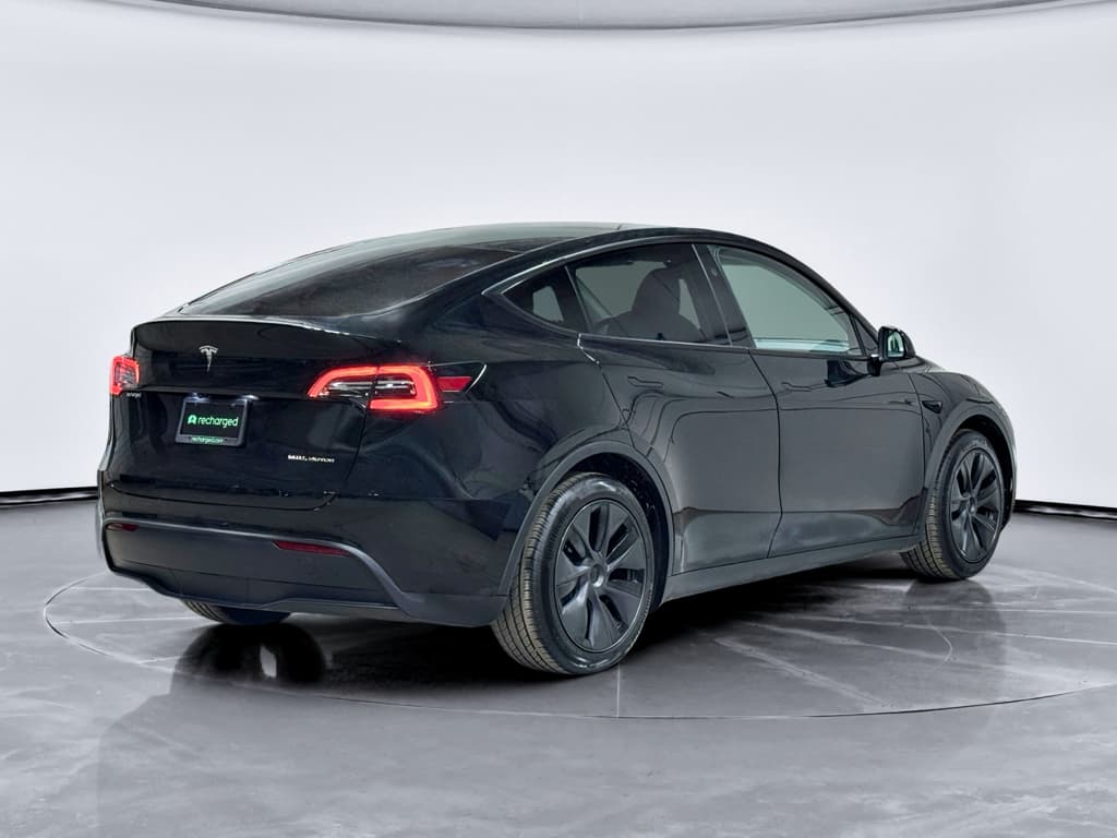 2025 Tesla Model Y view 3