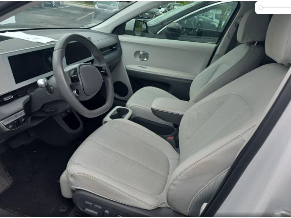 2024 Hyundai IONIQ 5 view 5