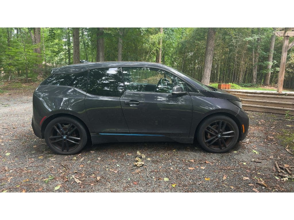 2014 BMW i3 view 3