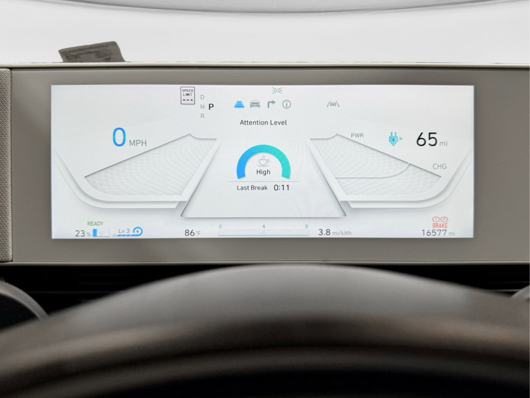 2024 Hyundai IONIQ 5 view 9