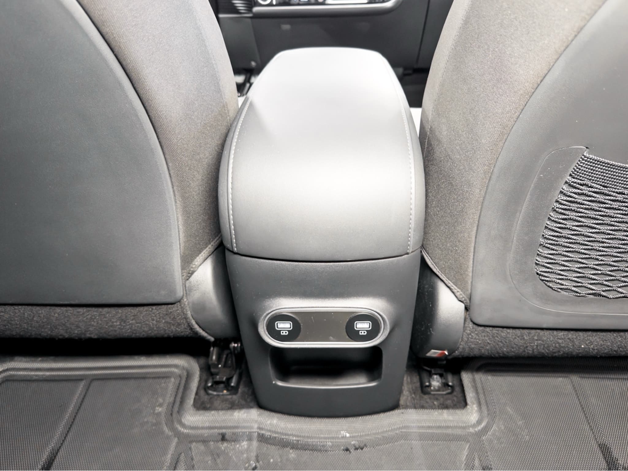 2024 Hyundai IONIQ 5 view 21