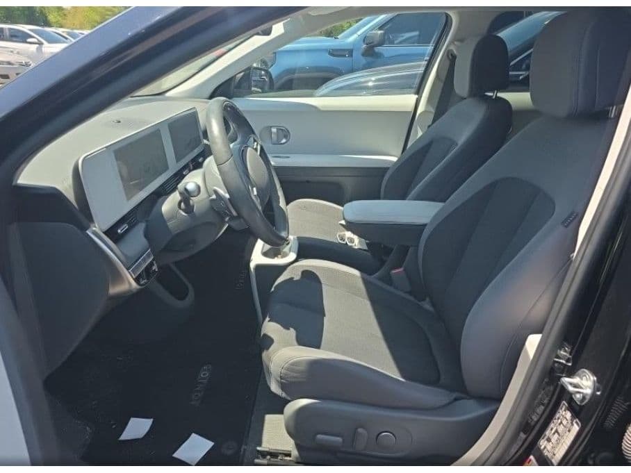 2024 Hyundai IONIQ 5 view 5