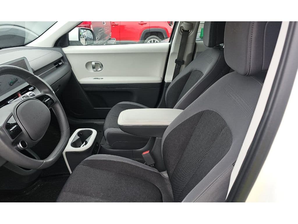 2024 Hyundai IONIQ 5 view 5