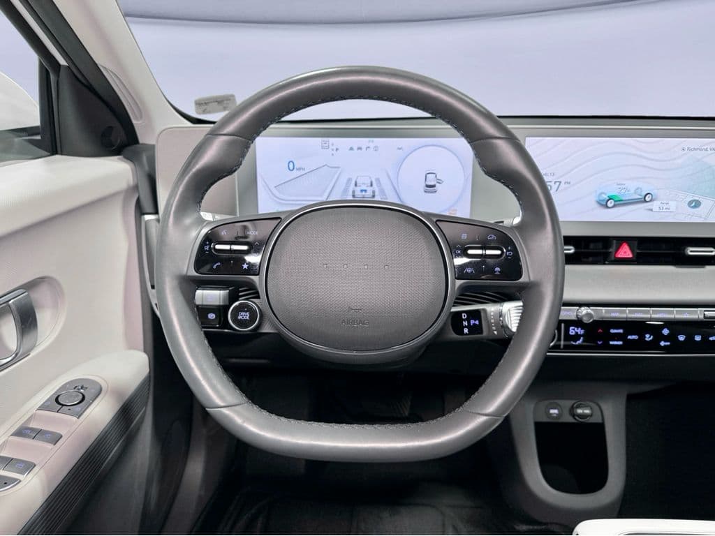 2024 Hyundai IONIQ 5 view 8