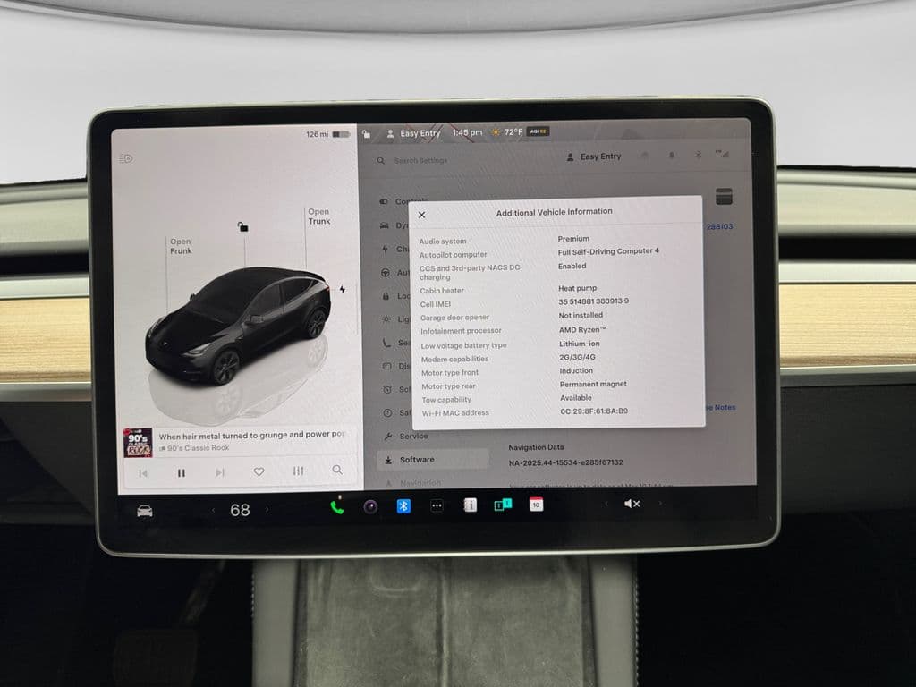 2025 Tesla Model Y view 13