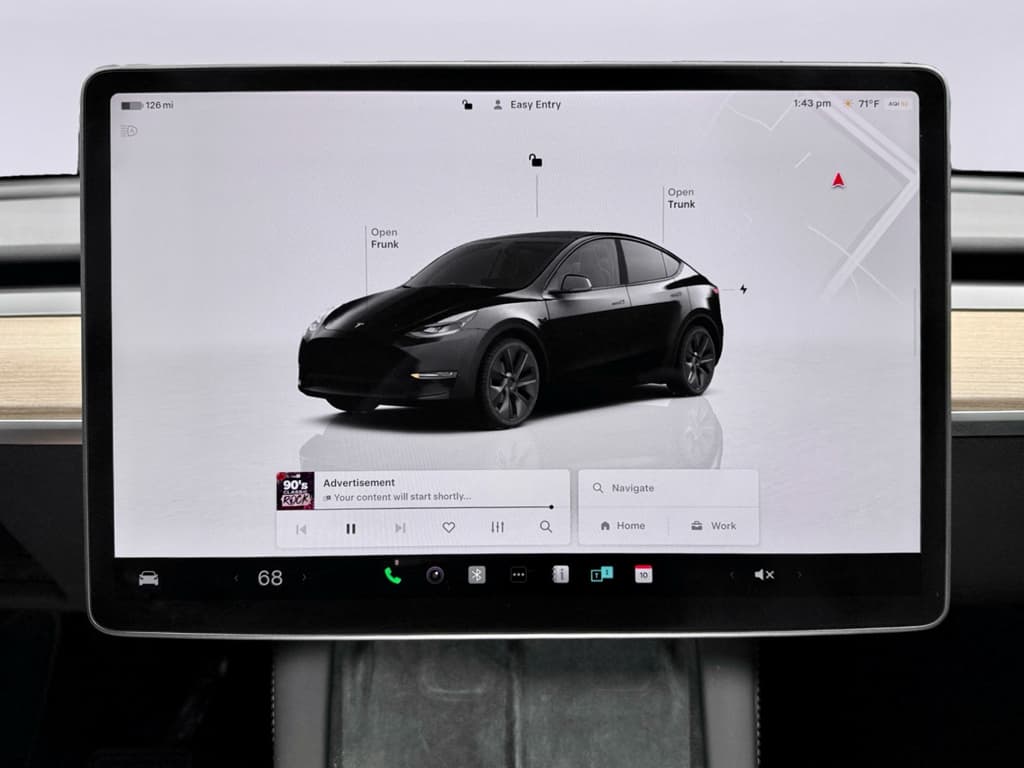 2025 Tesla Model Y view 8