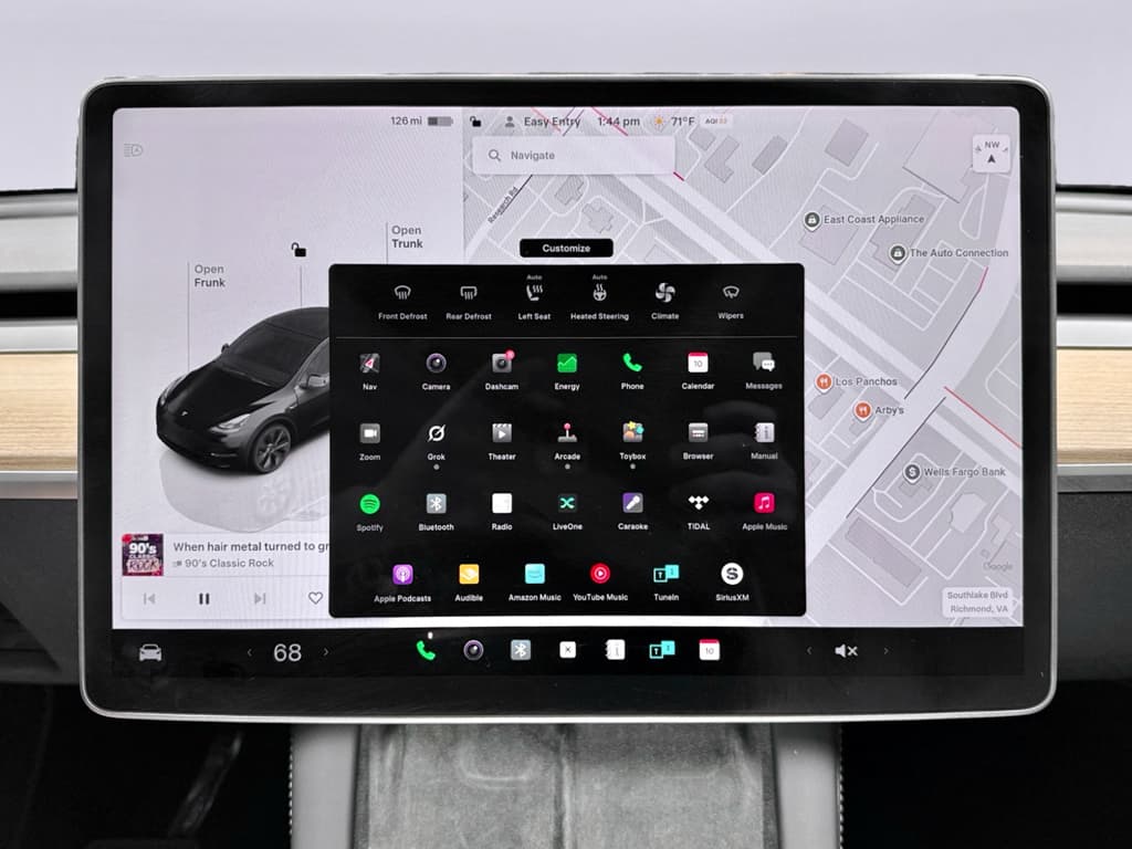 2025 Tesla Model Y view 10