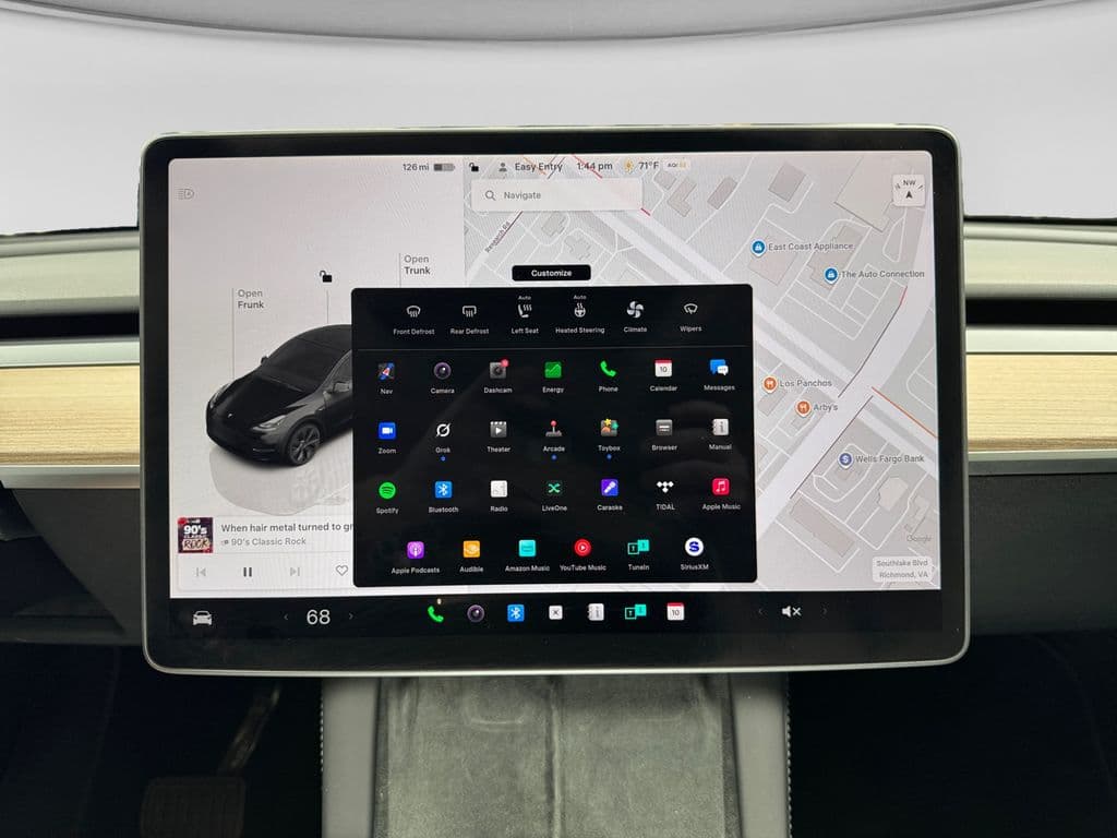 2025 Tesla Model Y view 14