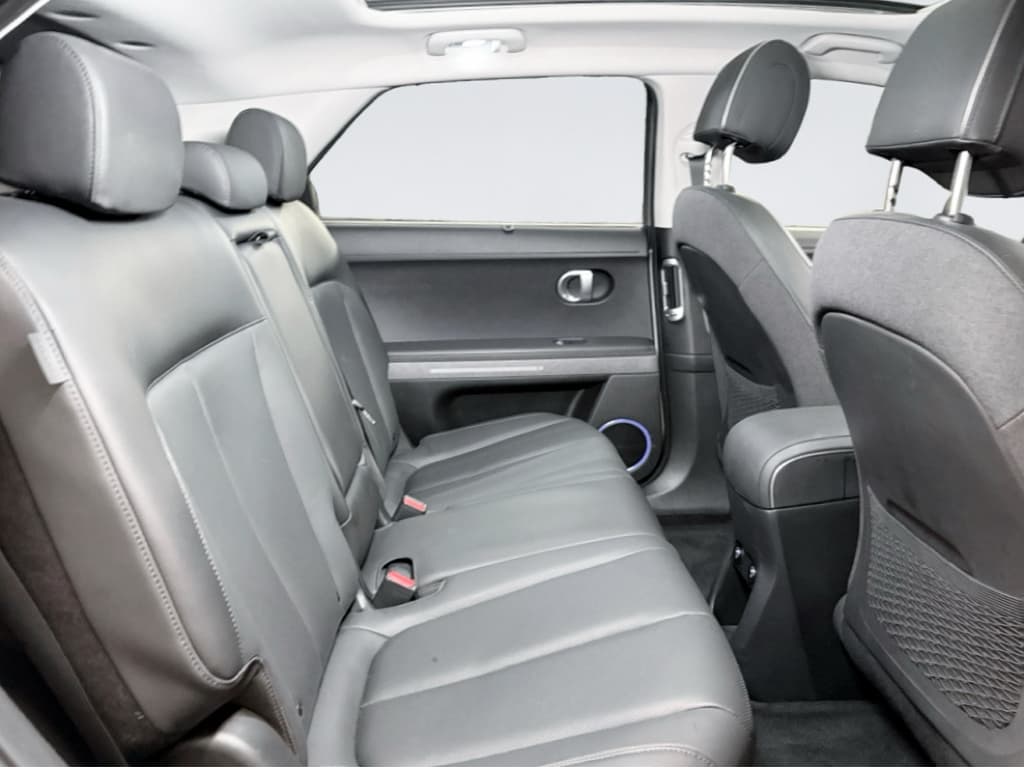 2024 Hyundai IONIQ 5 view 23