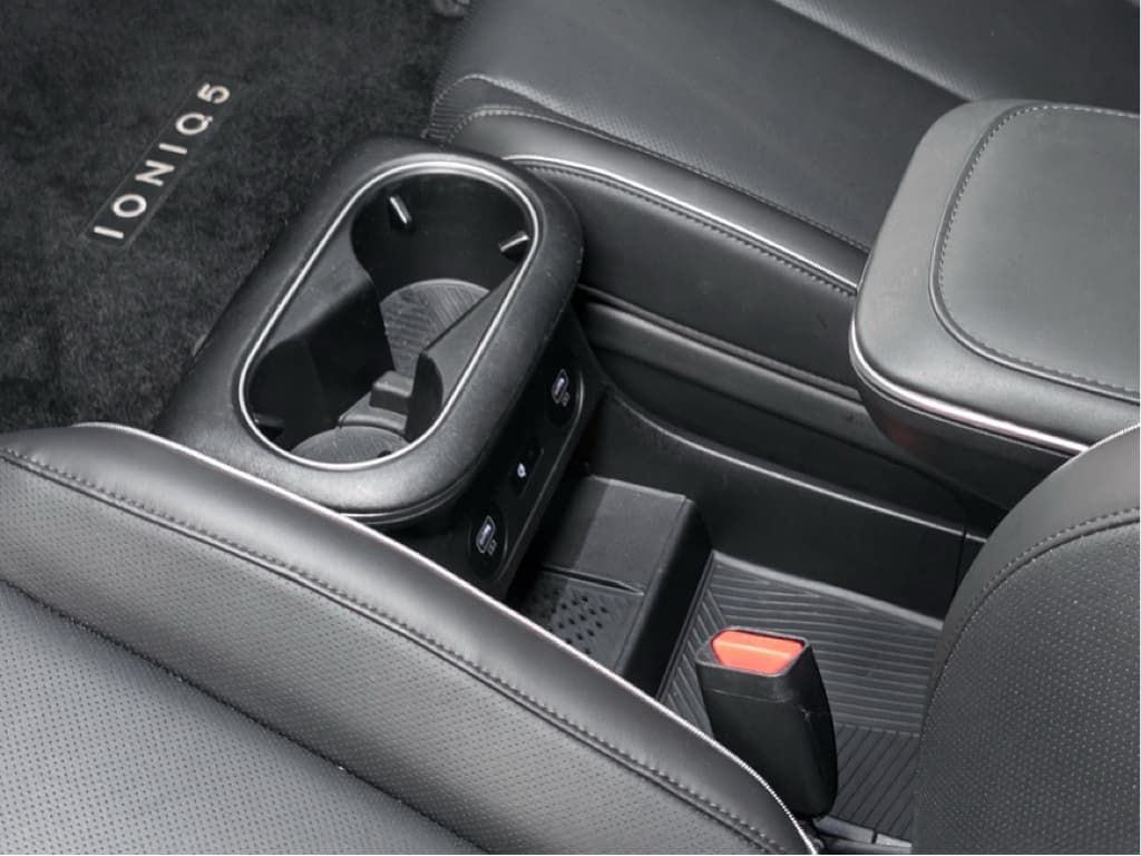 2024 Hyundai IONIQ 5 view 20