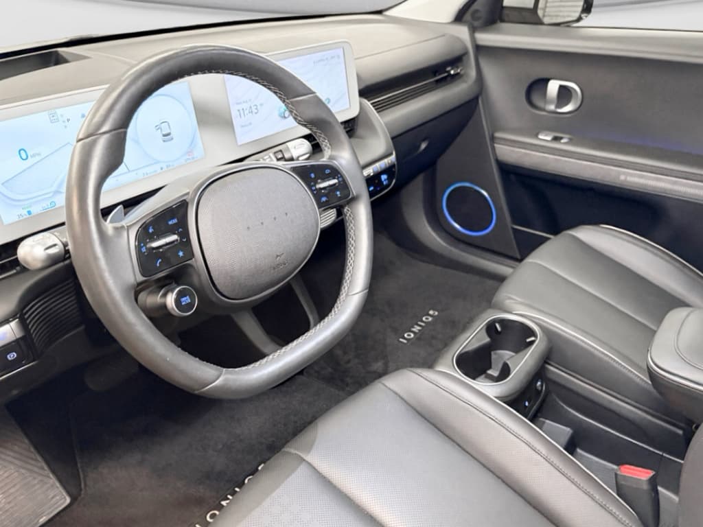 2024 Hyundai IONIQ 5 view 19