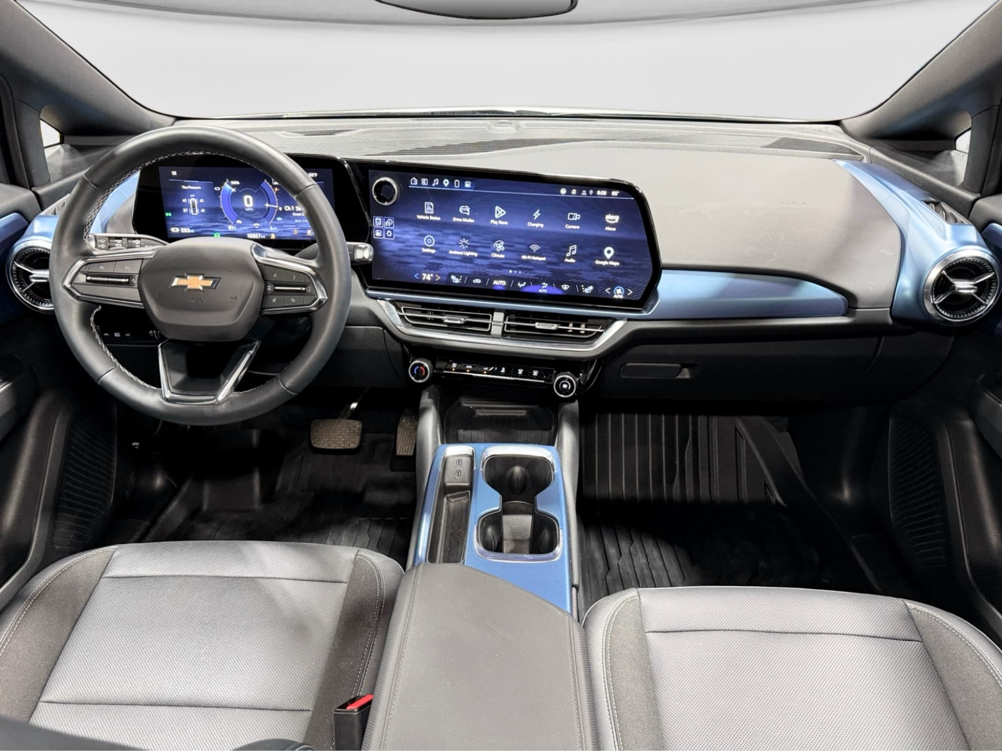 2024 Chevrolet Equinox EV view 16