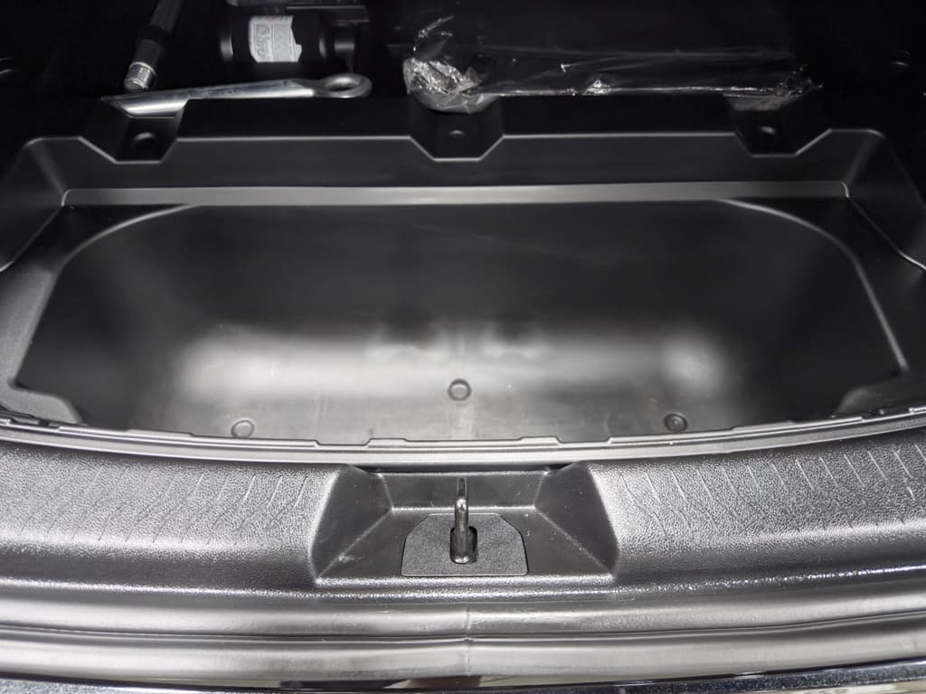 2024 Chevrolet Equinox EV view 26