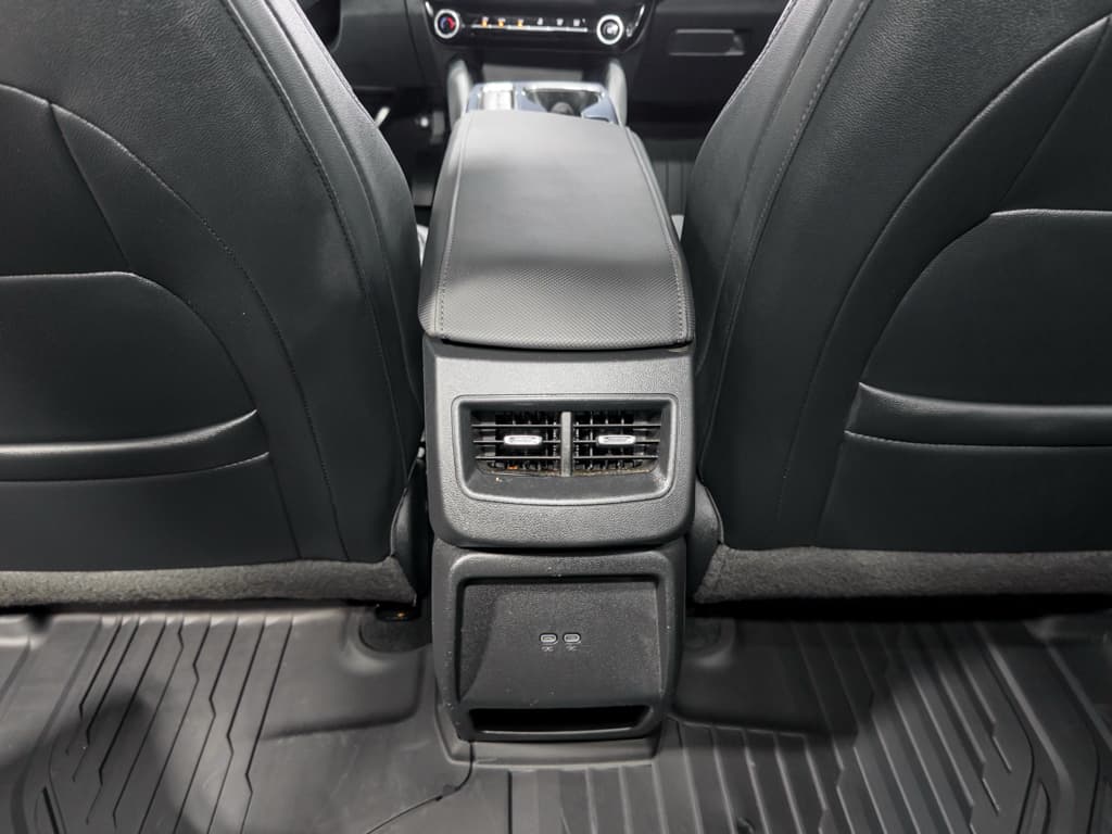 2024 Chevrolet Equinox EV view 20