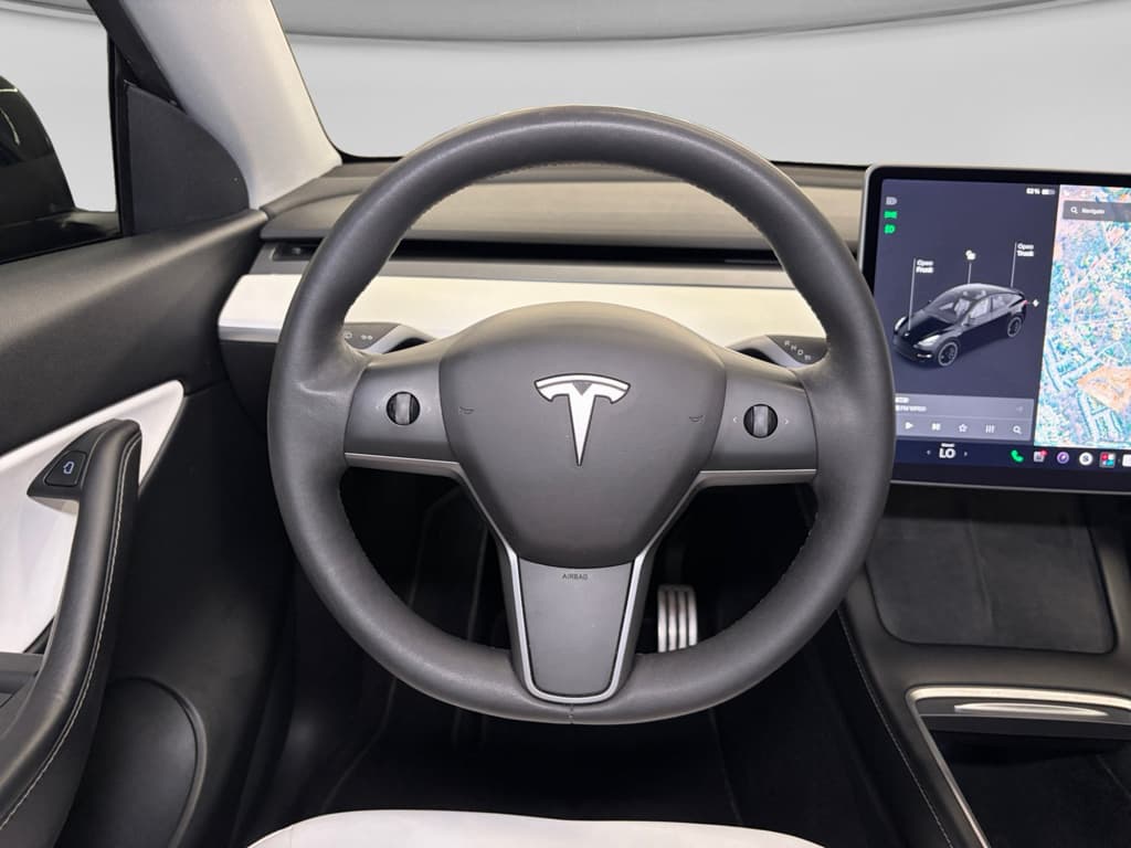 2021 Tesla Model Y view 7