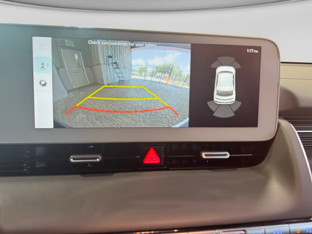 2024 Hyundai IONIQ 5 view 14