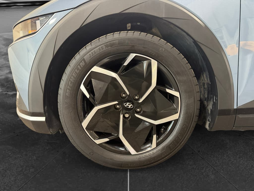 2024 Hyundai IONIQ 5 view 31