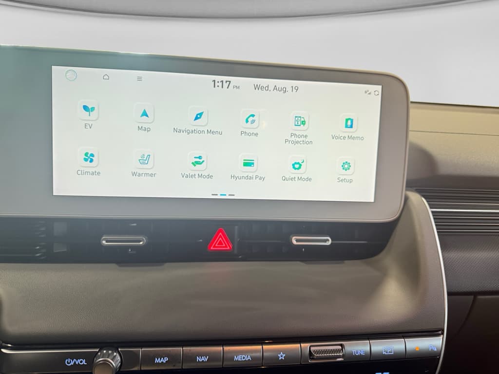 2024 Hyundai IONIQ 5 view 13