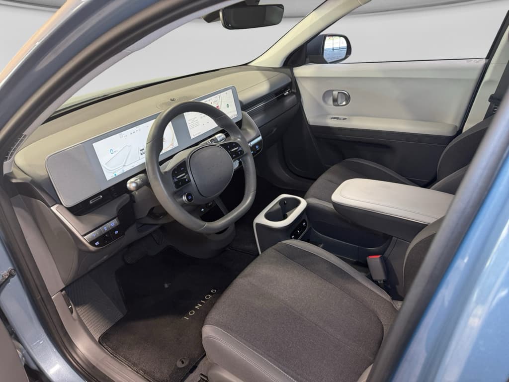 2024 Hyundai IONIQ 5 view 18