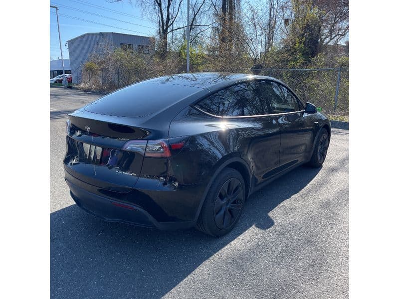 2024 Tesla Model Y view 3